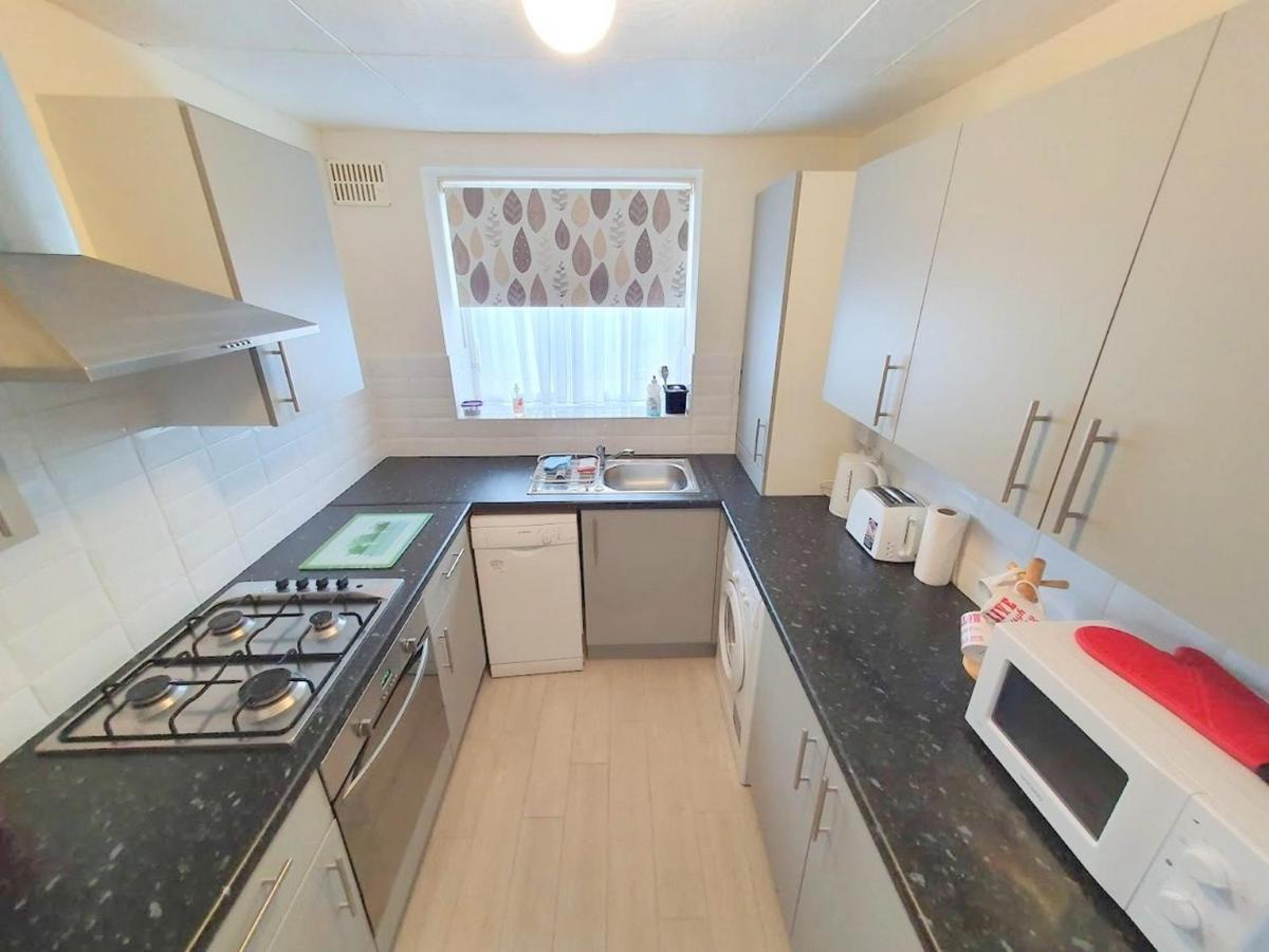 Wentworth Apartment With 2 Bedrooms, Superfast Wi-Fi And Parking Ситтингбурн Экстерьер фото